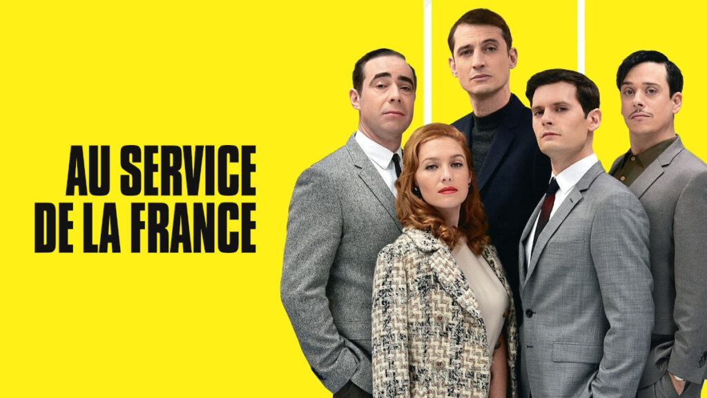 Serienposter mit Schriftzug. Vier Männer und eine Frau schauen ernst und wichtig in die Kamera.