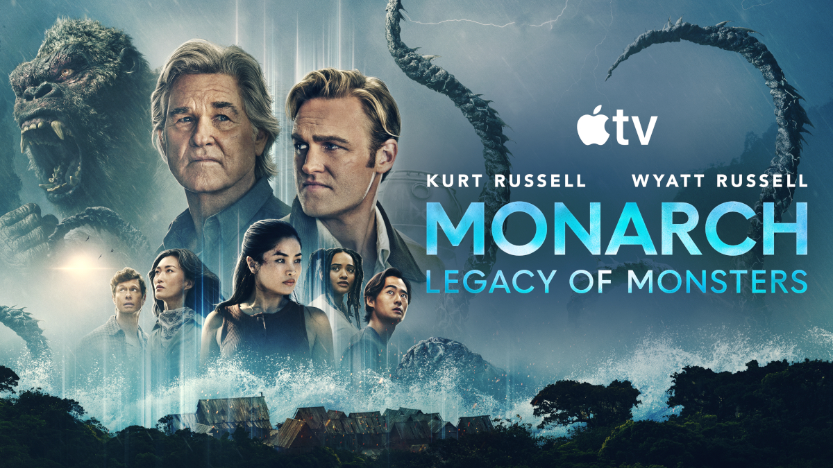Poster für die Apple TV+ Serie «Monarch: Legacy of Monsters» mit Kurt Russell und Wyatt Russell im Vordergrund. Im Hintergrund sind riesige Kaiju-Monster und weitere Darsteller zu sehen. Eine dramatische Szene mit Wasserfällen und stürmischem Himmel rundet das actiongeladene Design ab.