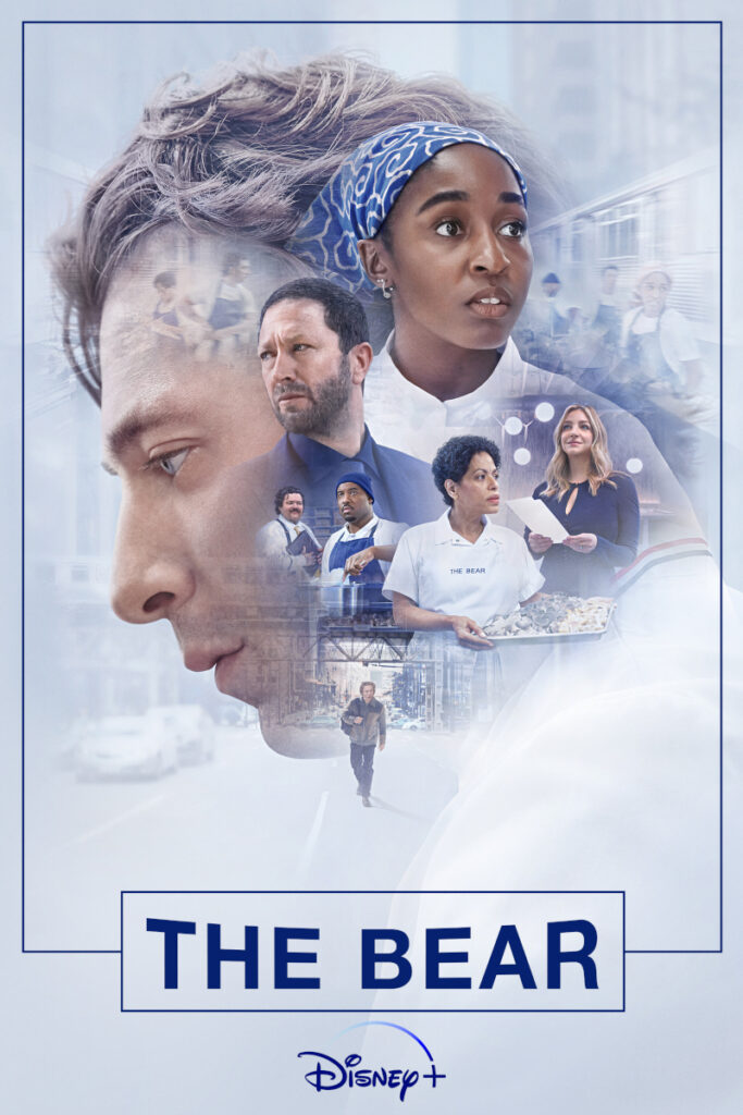 Poster der Serie «The Bear» auf Disney+. Eine Collage zeigt mehrere Personen, darunter Köchinnen und Köche in weissen Kitteln. Im Vordergrund ein Männerprofil, daneben eine Frau mit blauem Haarband.